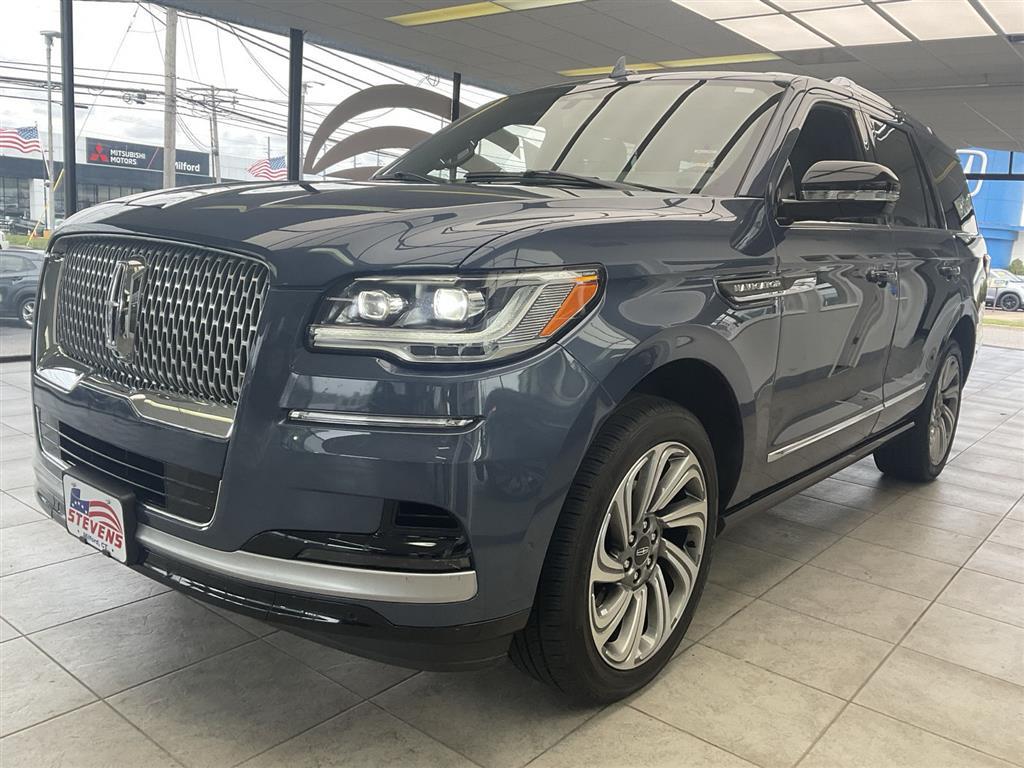 2022 Lincoln Navigator Reserve photo 3