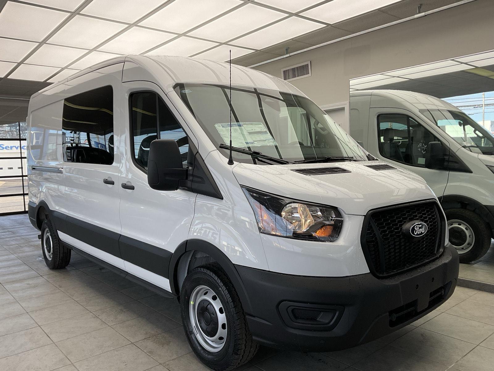 2026 Ford Transit Van Base's photo