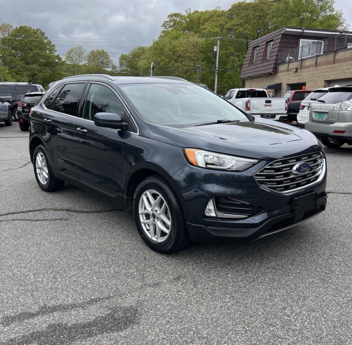 2022 Ford Edge SEL AWD's photo
