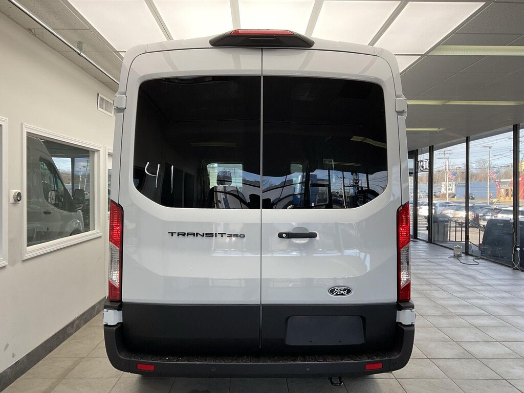 2026 Ford Transit Van photo 2