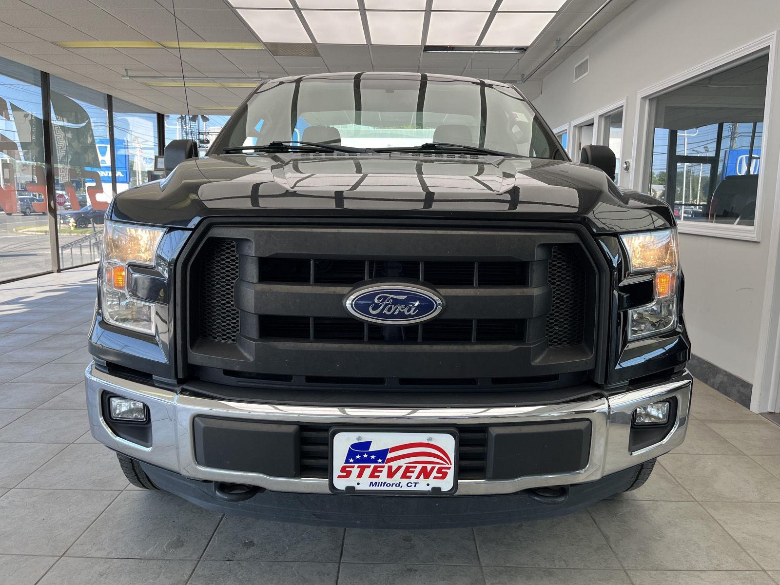 2016 Ford F-150 XL photo 2