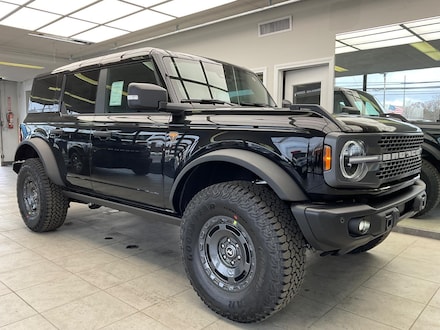 2025 Ford Bronco Badlands SUV