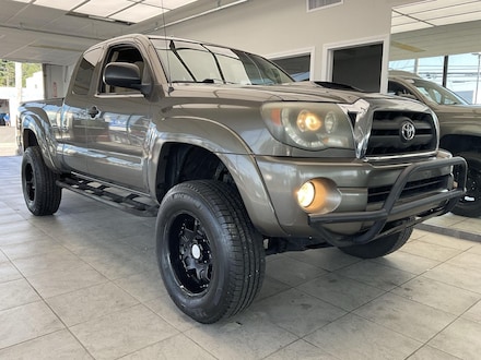 2010 Toyota Tacoma Acccab Truck