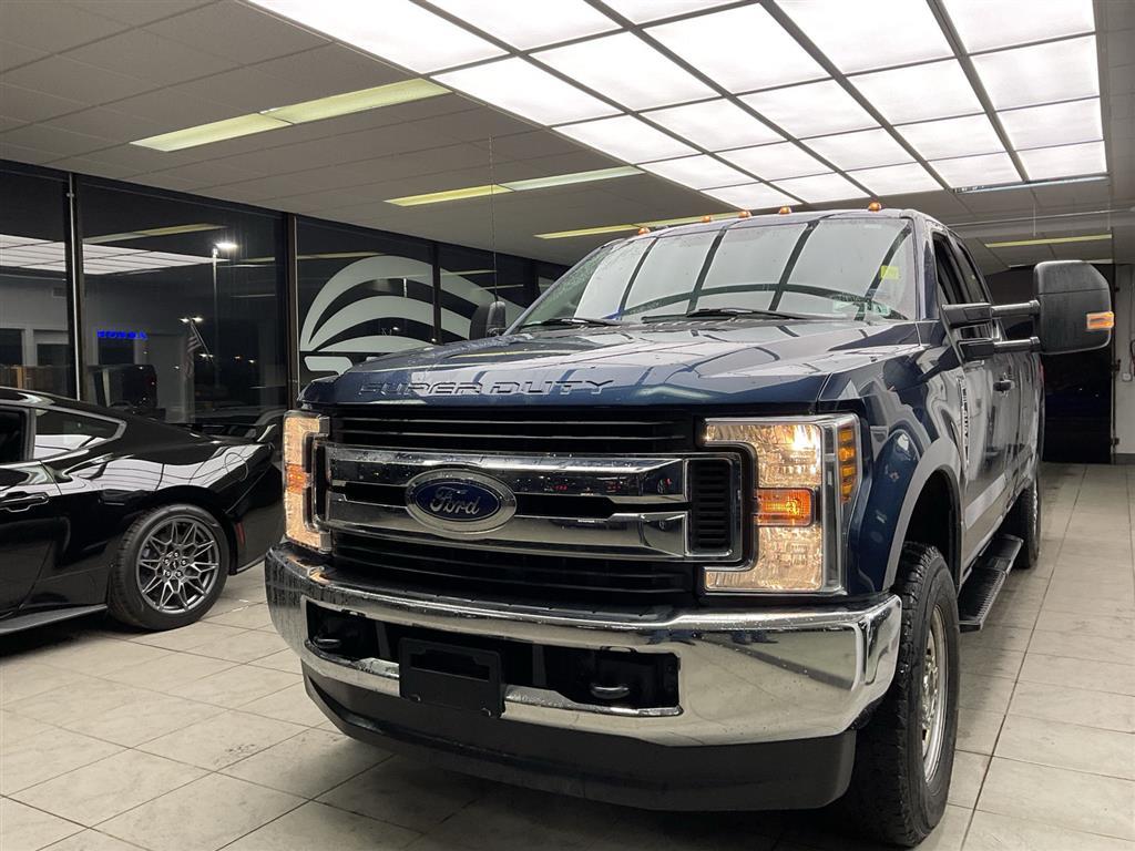 2019 Ford F-250 XL photo 3