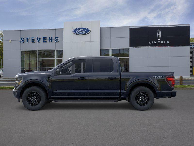 2025 Ford F-150 XLT photo 3