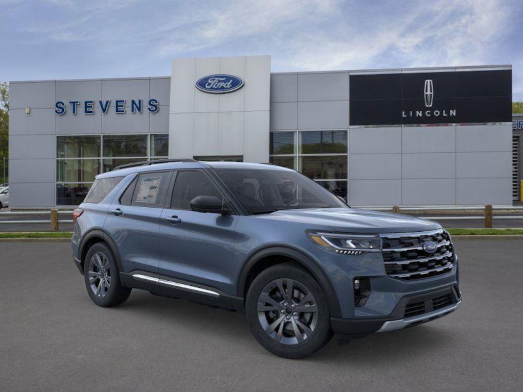 New 2025 Ford Explorer Active SUV