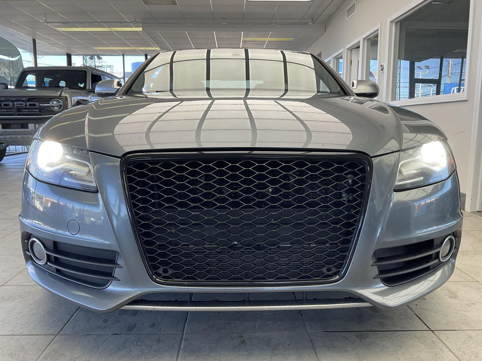 2012 Audi S4 Base Prestige photo 2