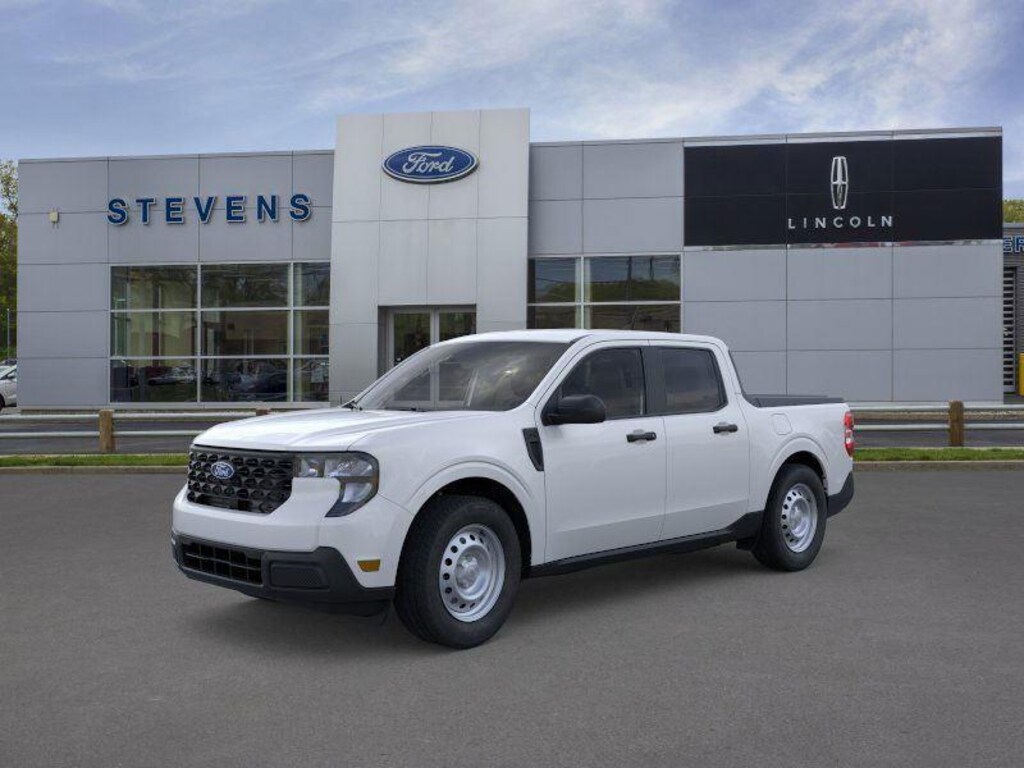 New 2025 Ford Maverick XL SuperCrew