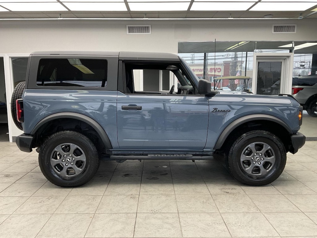 Used 2023 Ford Bronco Base SUV