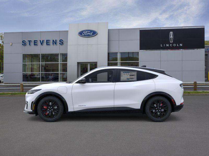 2025 Ford Mustang Mach-E Premium photo 4
