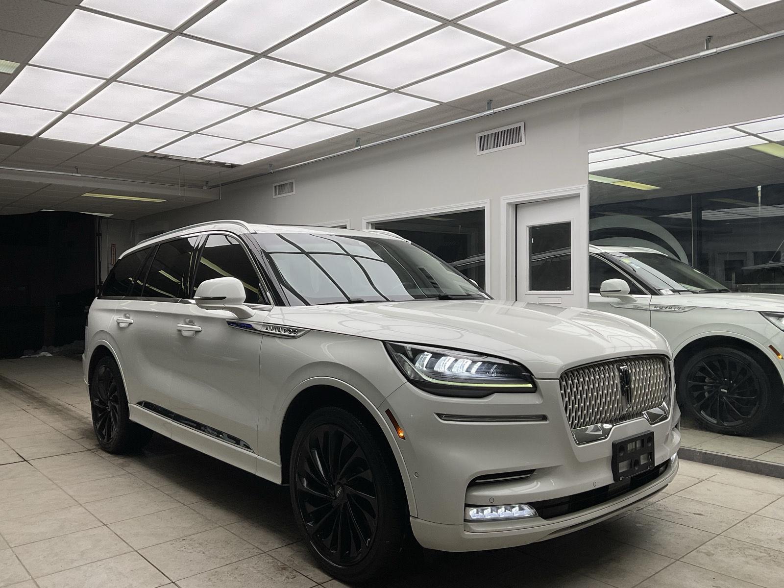 2021 Lincoln Aviator Reserve AWD's photo