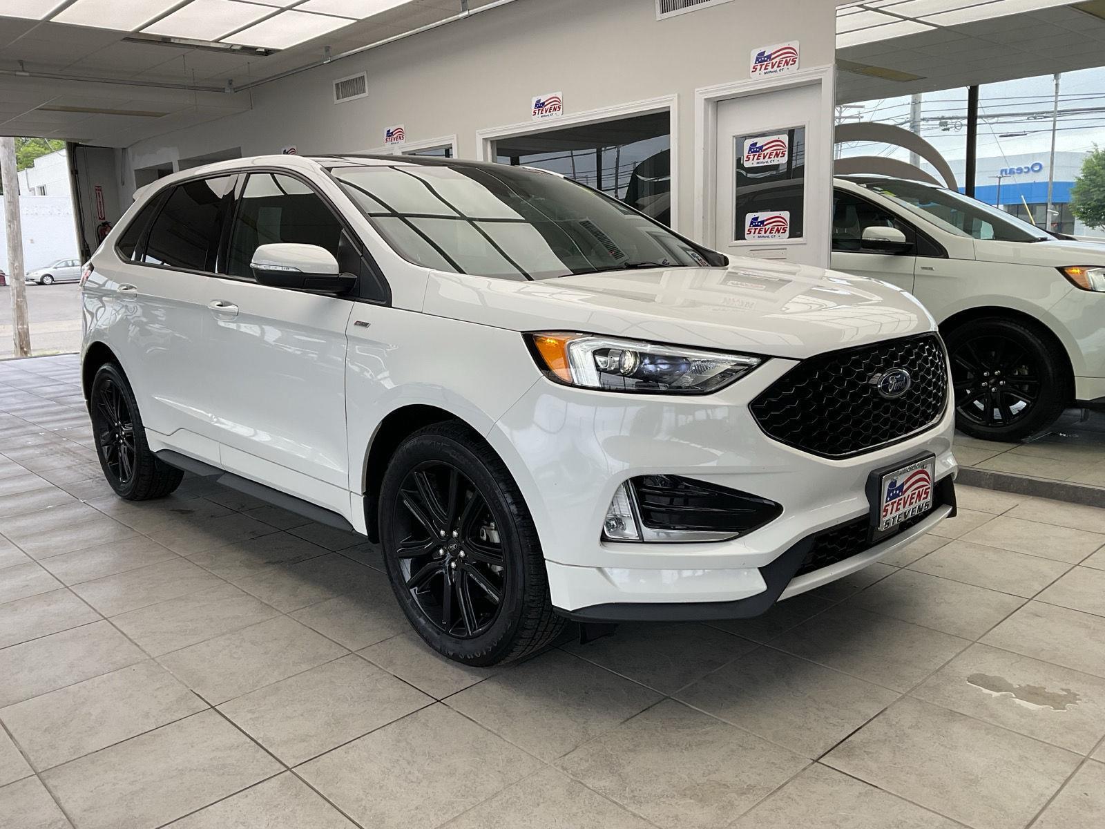 2020 Ford Edge ST-Line AWD's photo