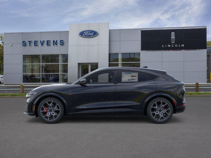 2025 Ford Mustang Mach-E GT photo 4