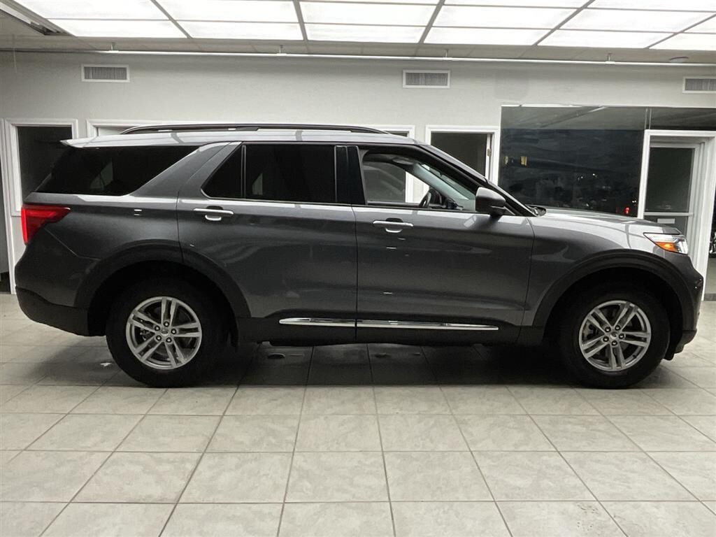 Used 2022 Ford Explorer XLT SUV