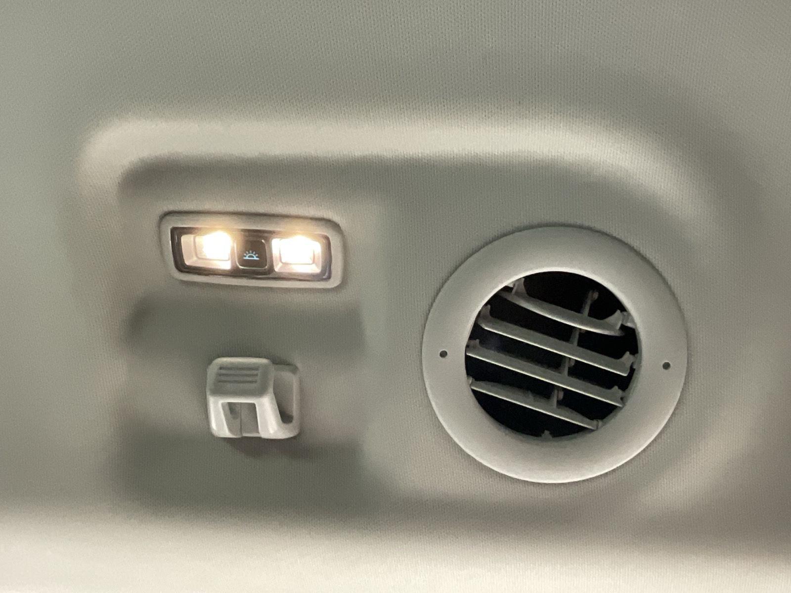 2026 Ford Explorer Active - Photo 15