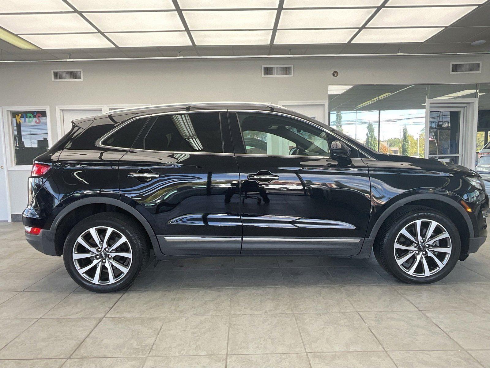 Used 2019 Lincoln MKC Reserve with VIN 5LMCJ3D95KUL49812 for sale in Milford, CT