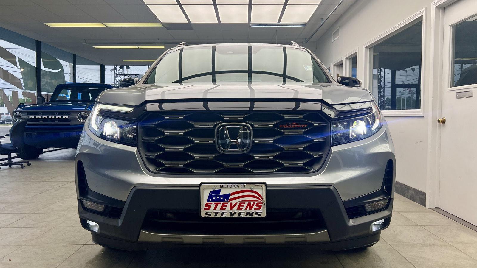 Used 2022 Honda Passport TrailSport with VIN 5FNYF8H62NB003855 for sale in Milford, CT