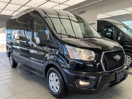 2022 Ford Transit Passenger Wagon XLT Van