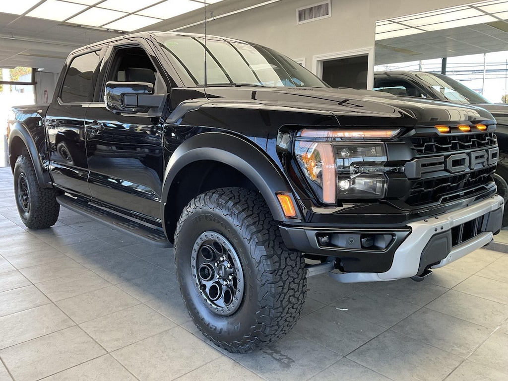 New 2025 Ford F-150 Raptor Truck