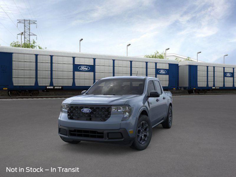2025 Ford Maverick XLT photo 2