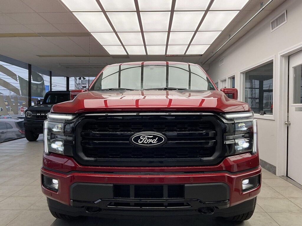 New 2025 Ford F-150 Lariat Truck