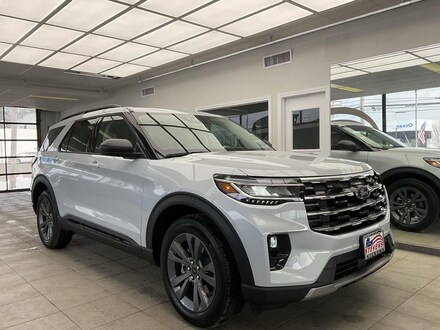 2026 Ford Explorer Active SUV