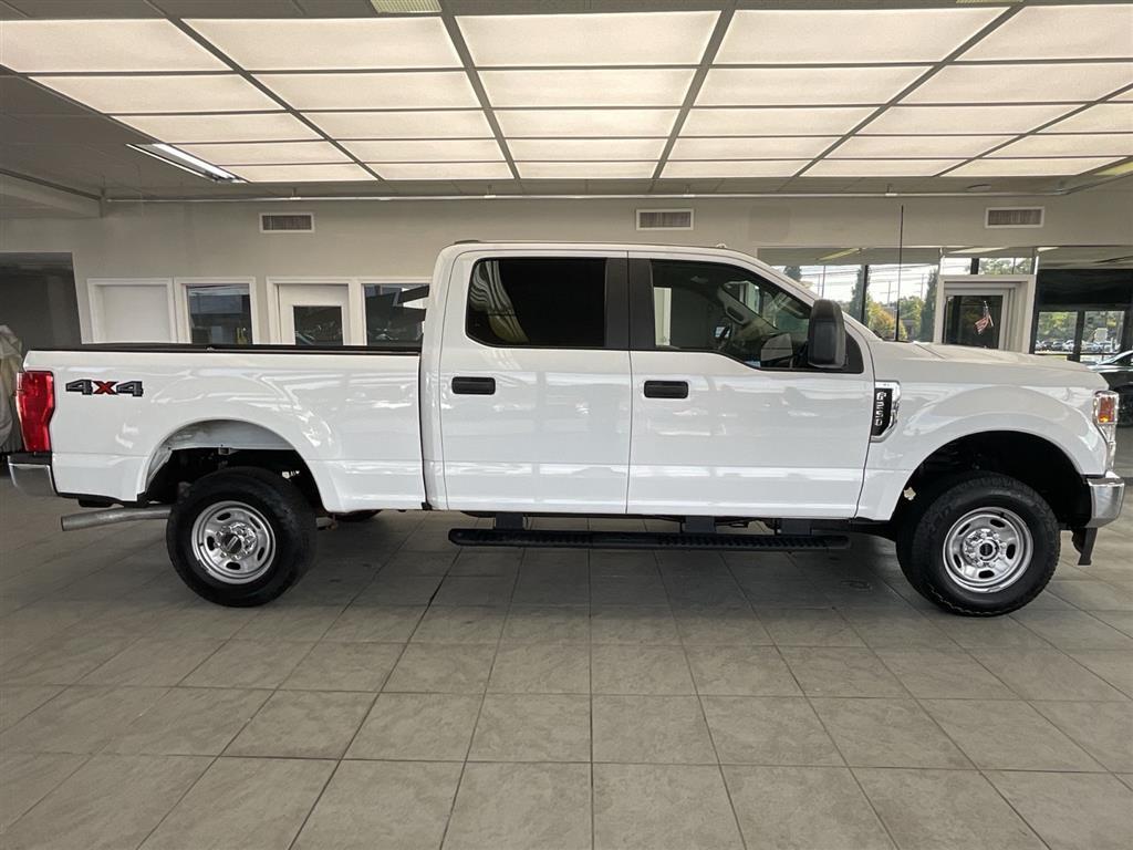 2021 Ford F-250 XLT photo 4