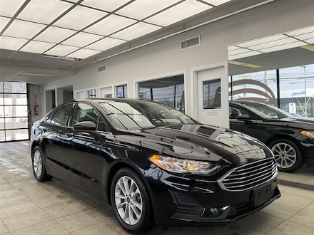 2020 Ford Fusion SE Sedan