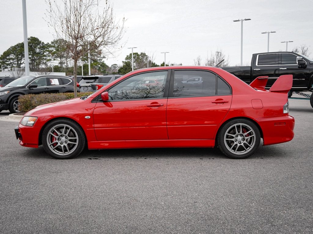 Used 2006 Mitsubishi Lancer Evolution IX Sedan