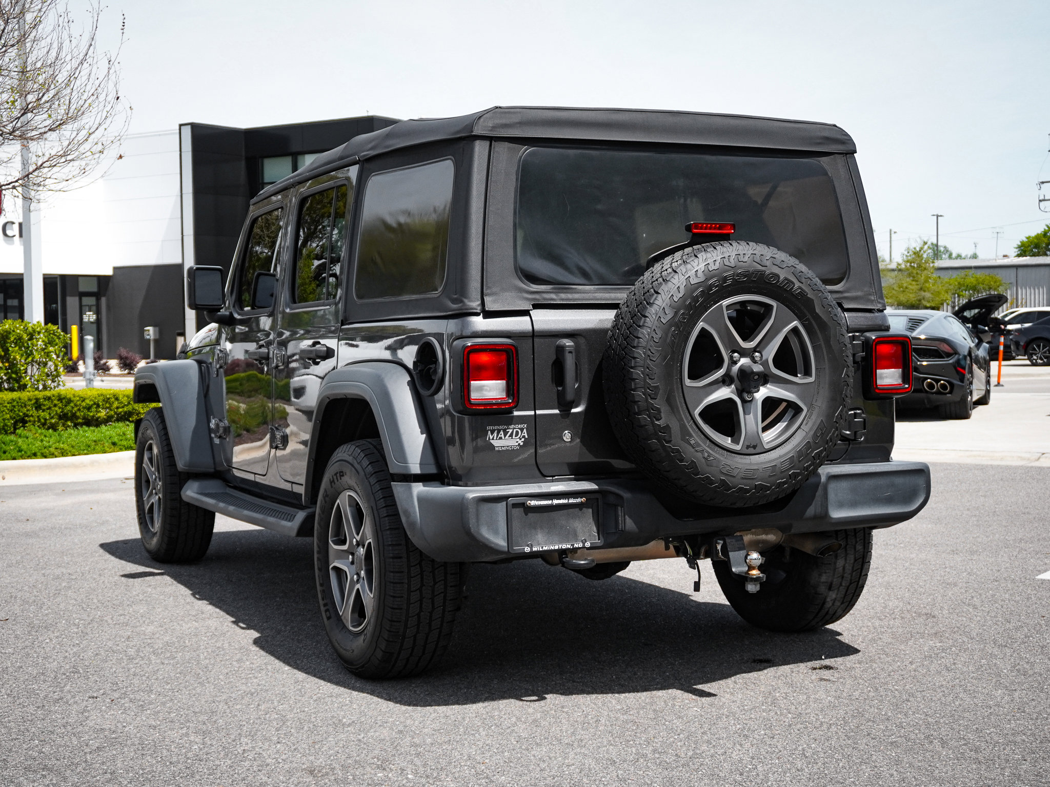 2018 Jeep Wrangler Unlimited Sport S photo 6