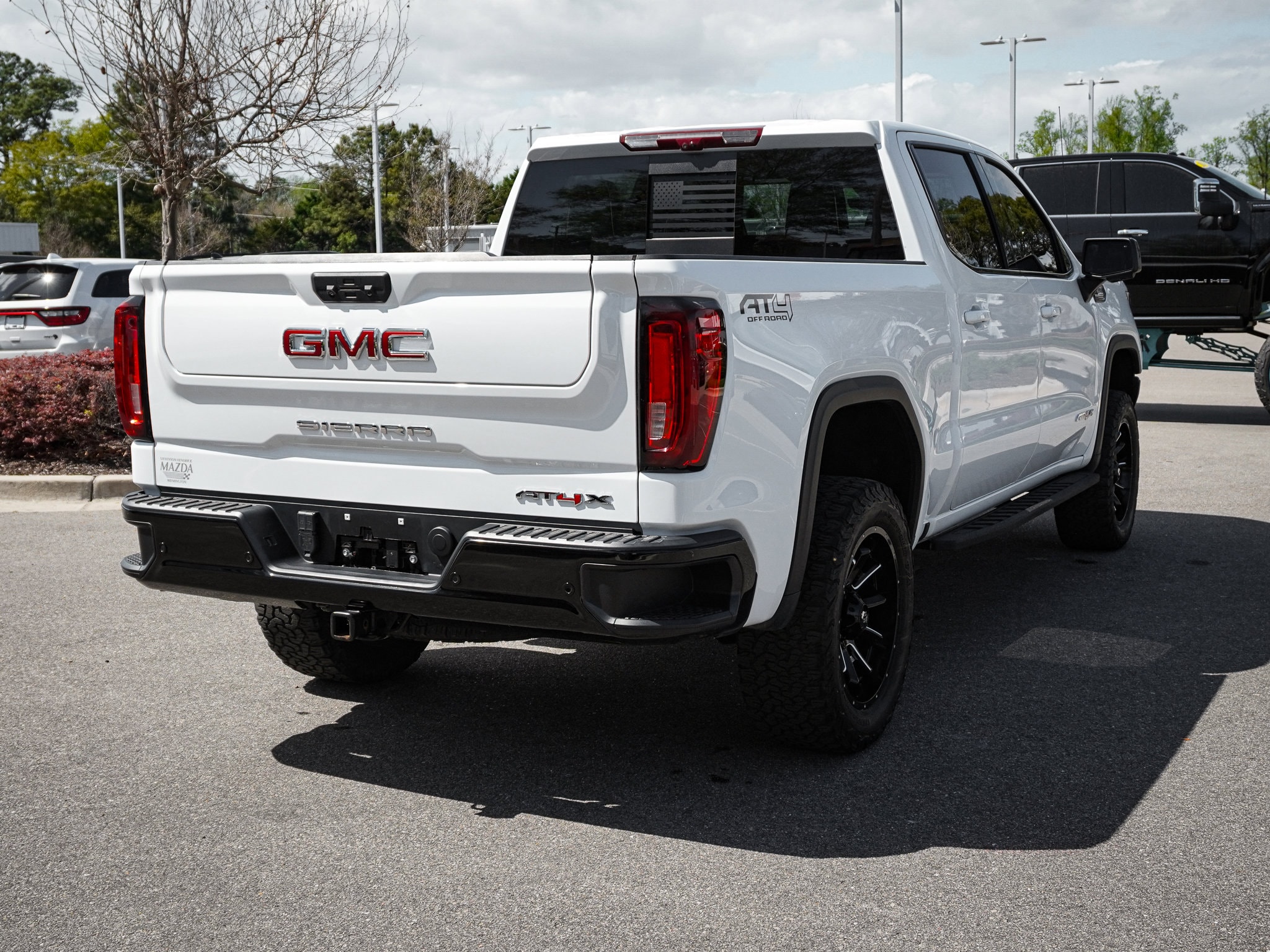 2024 GMC Sierra 1500 AT4X photo 3