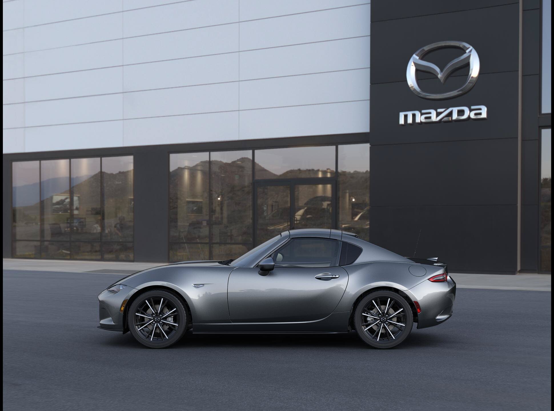 Mazda MX-5 Miata RF Grand Touring