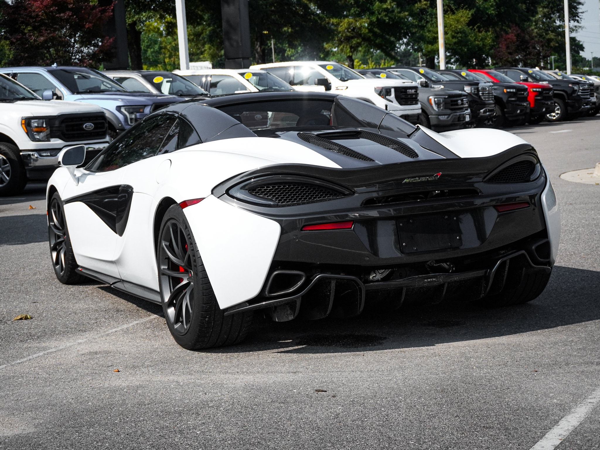McLaren 570S