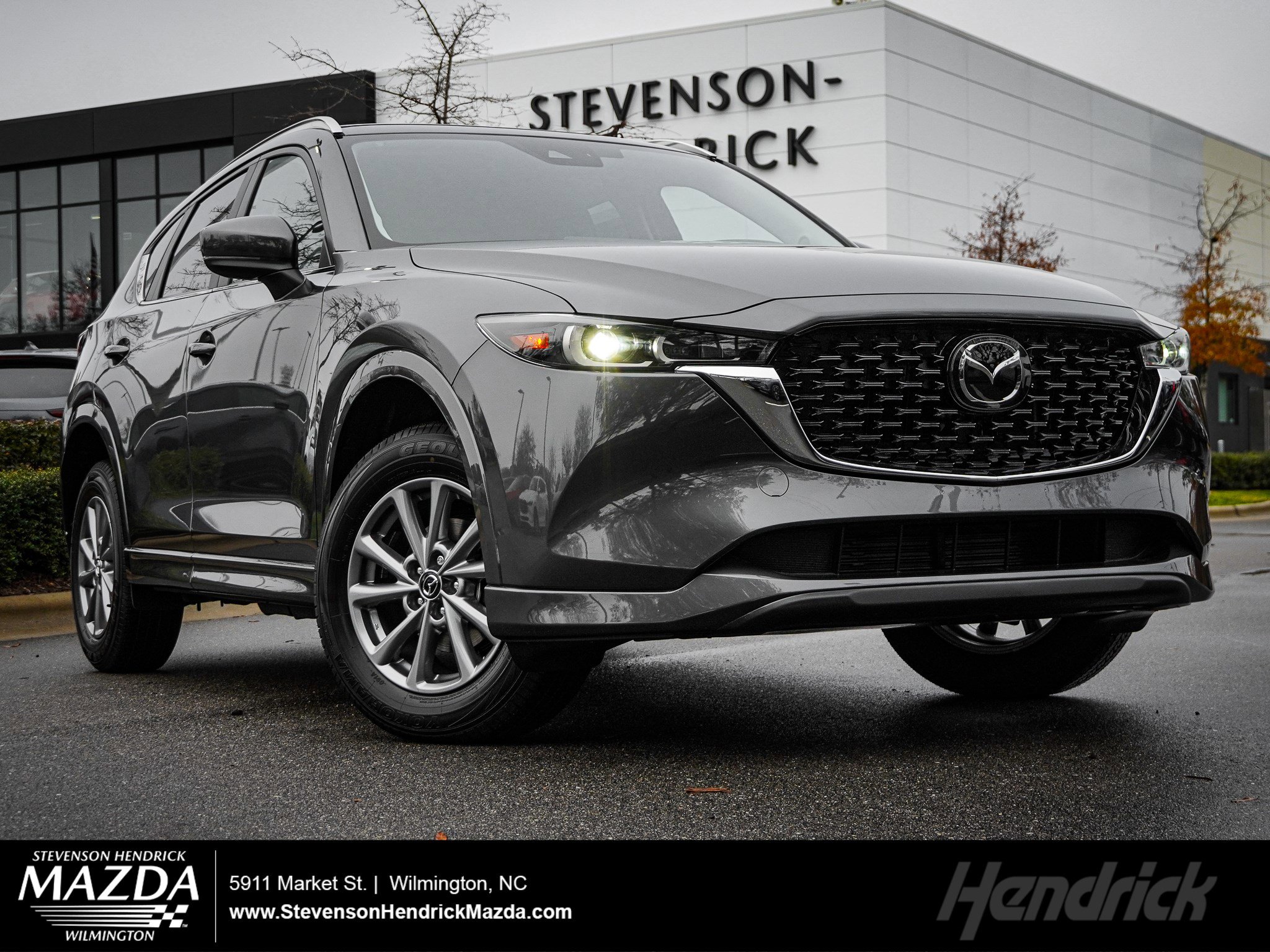 2025 Mazda CX-5 S Select Package's photo