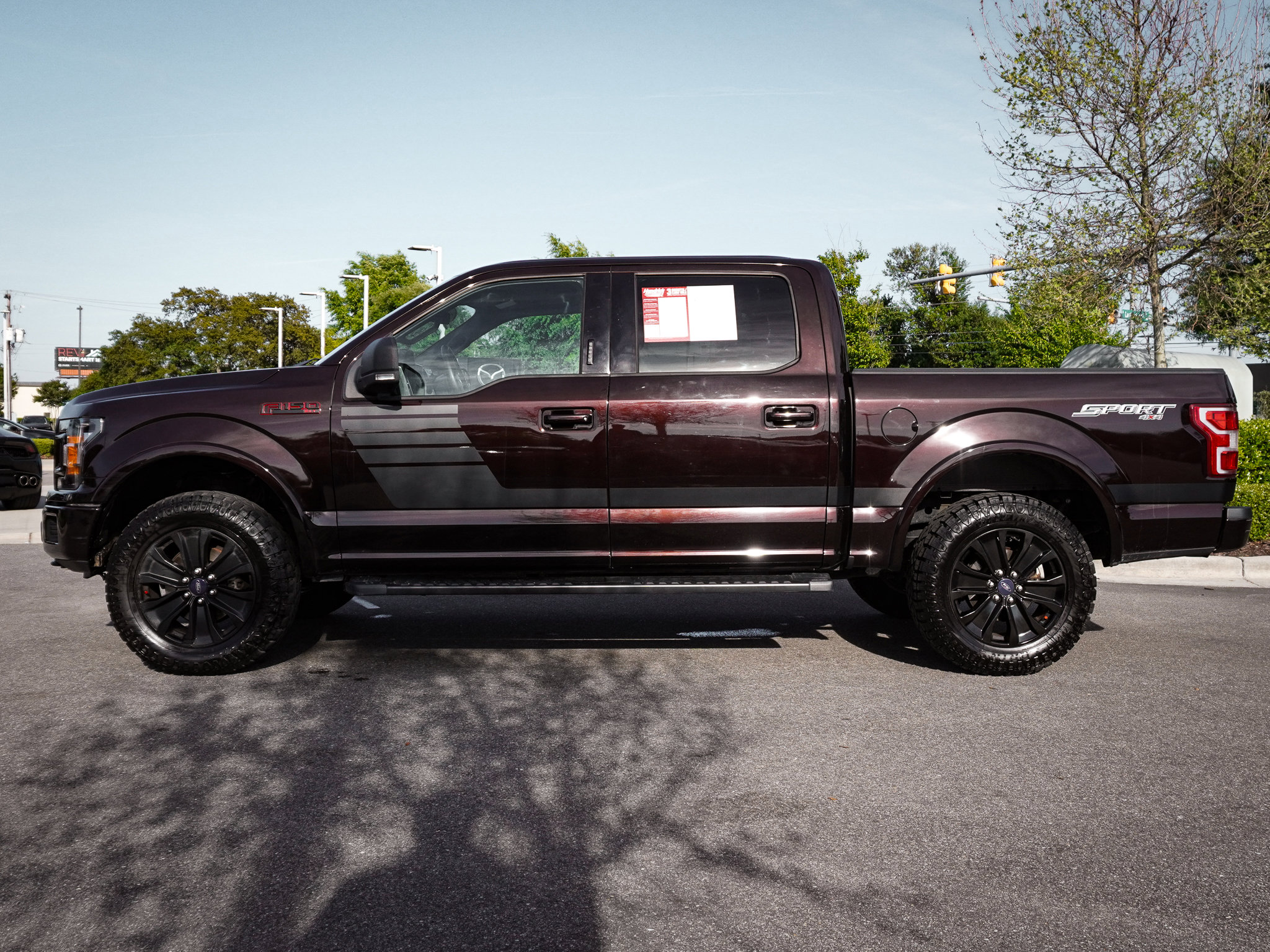2019 Ford F-150 XLT photo 3