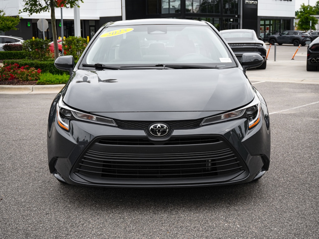Used 2025 Toyota Corolla LE Sedan