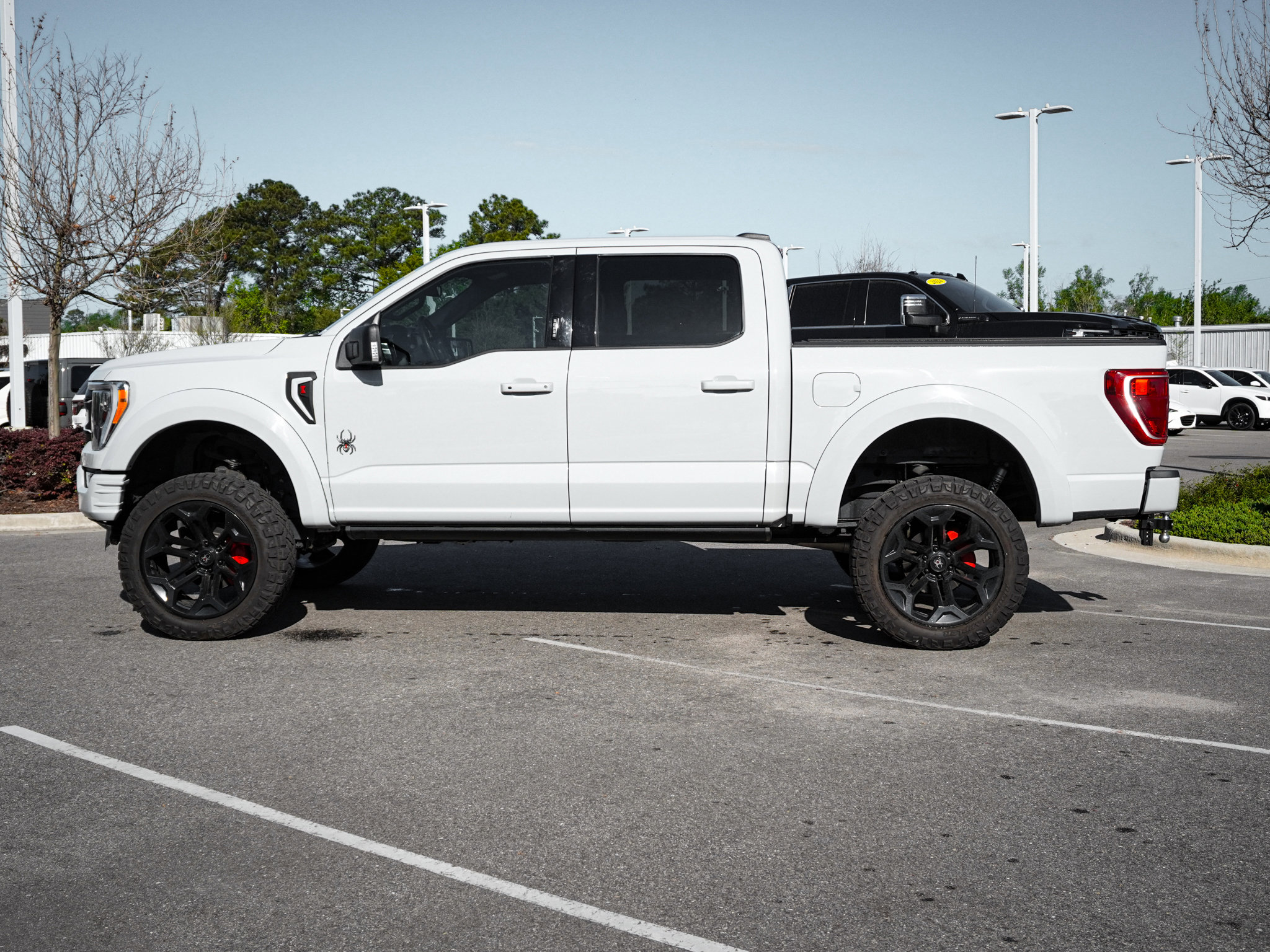 2023 Ford F-150 XLT photo 4