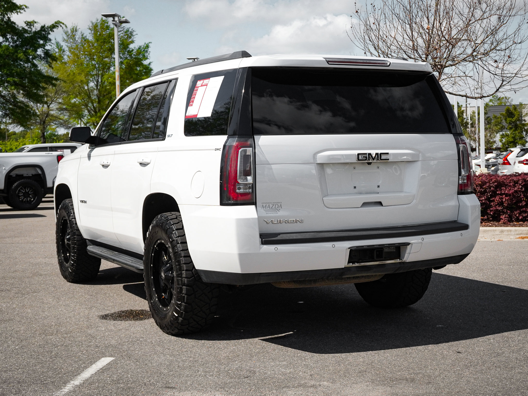 2019 GMC Yukon SLT photo 5