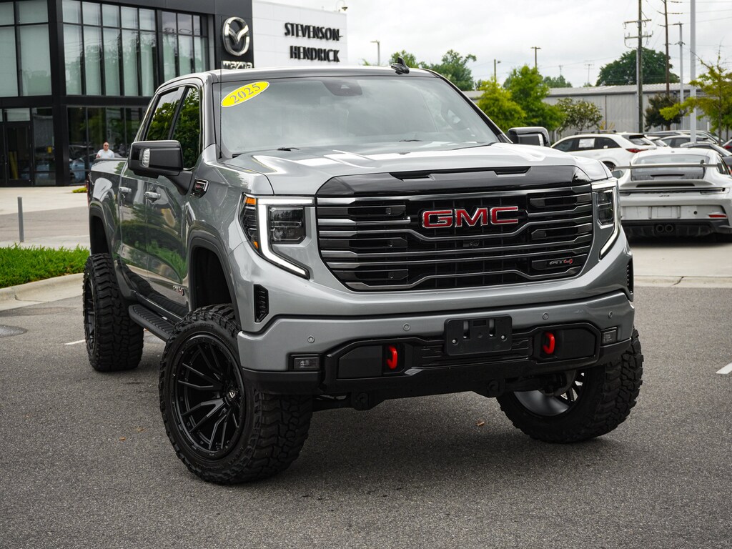 Used 2025 GMC Sierra 1500 AT4 Pickup