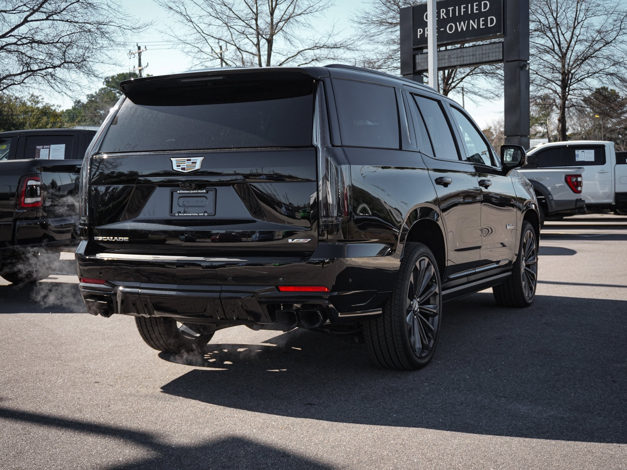 2026 CADILLAC Escalade AWD V-Series photo 3