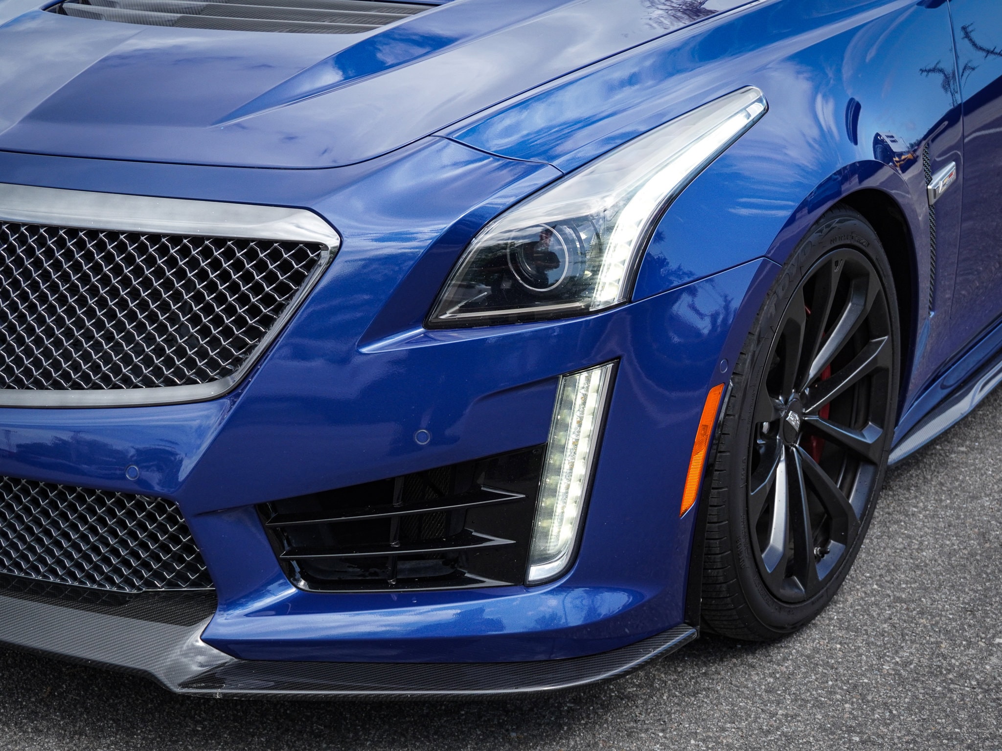 2019 CADILLAC CTS-V Sedan photo 4