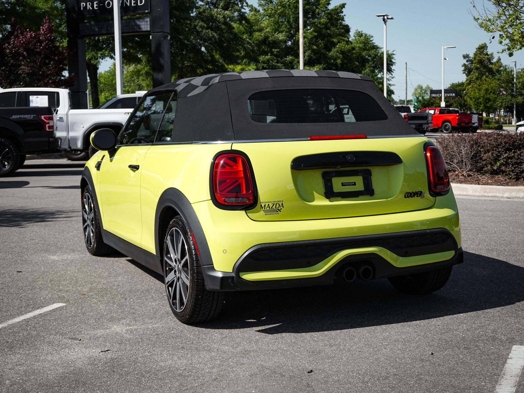 2022 MINI Convertible Cooper S photo 6