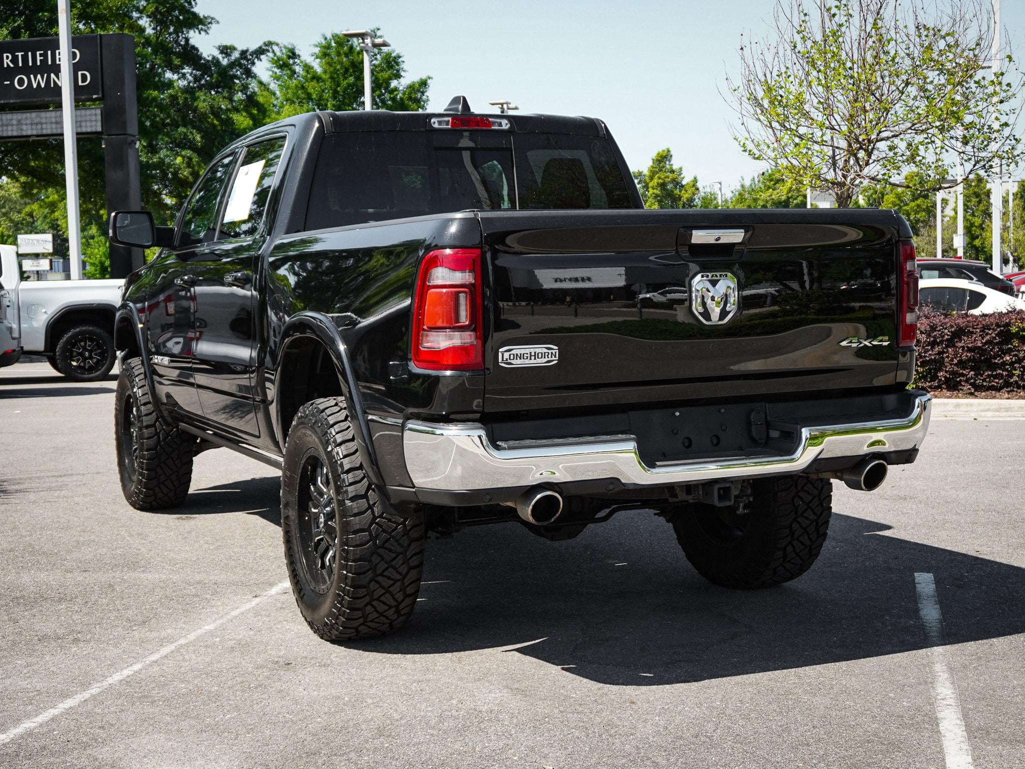 2019 Ram 1500 Longhorn photo 6