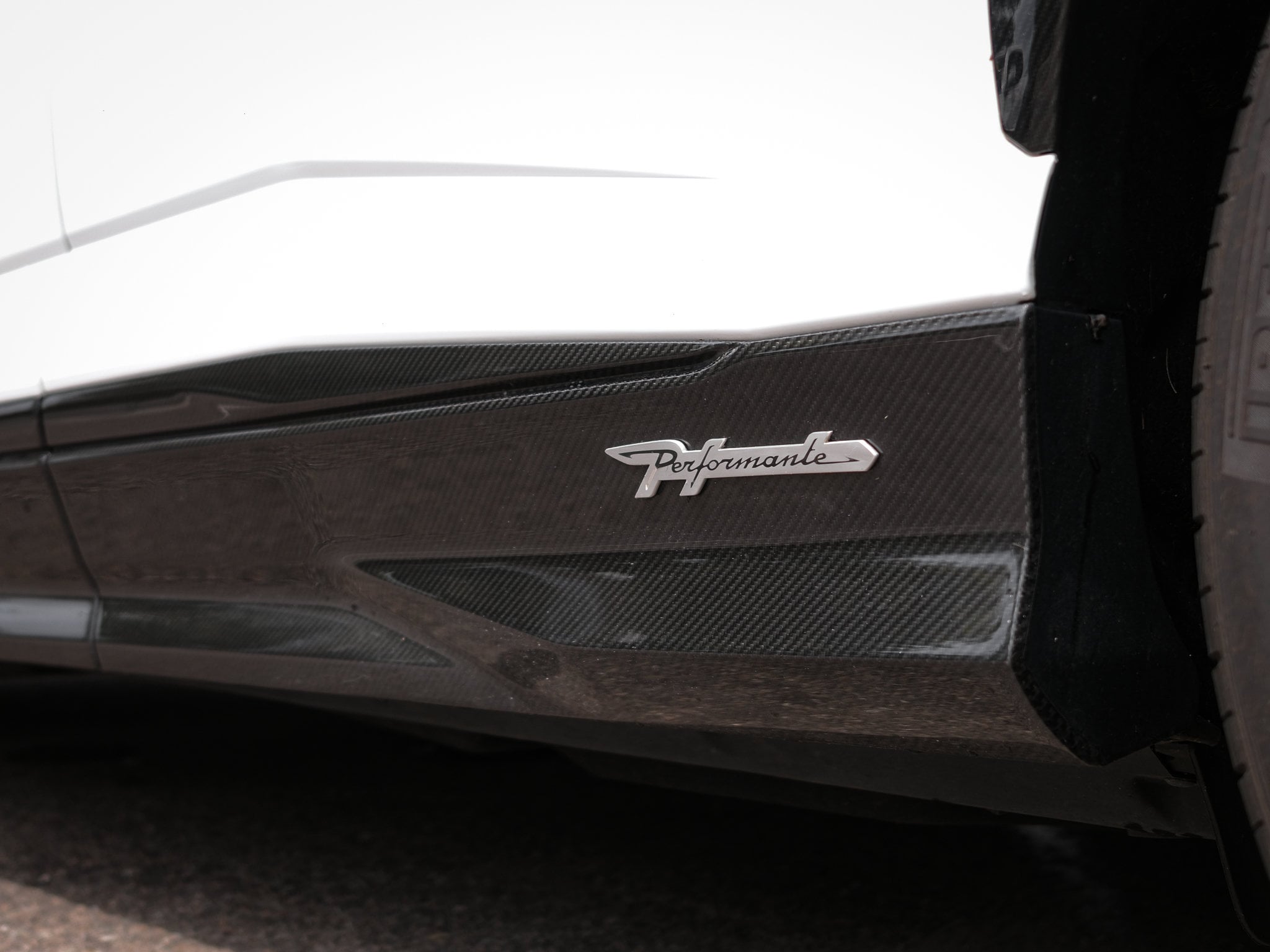 Lamborghini Urus Performante