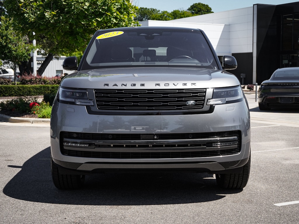 Used 2023 Land Rover Range Rover SE SUV