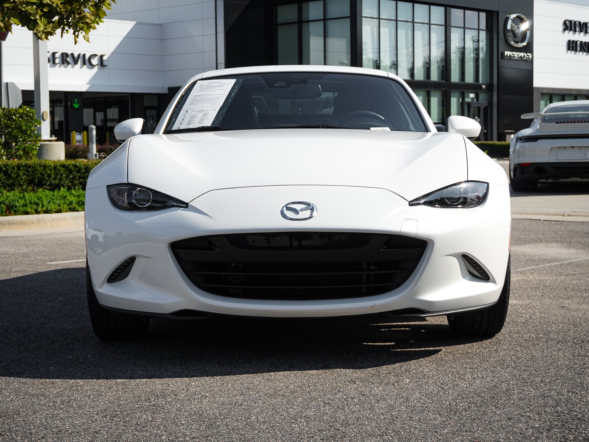 Mazda MX-5 Miata RF Grand Touring