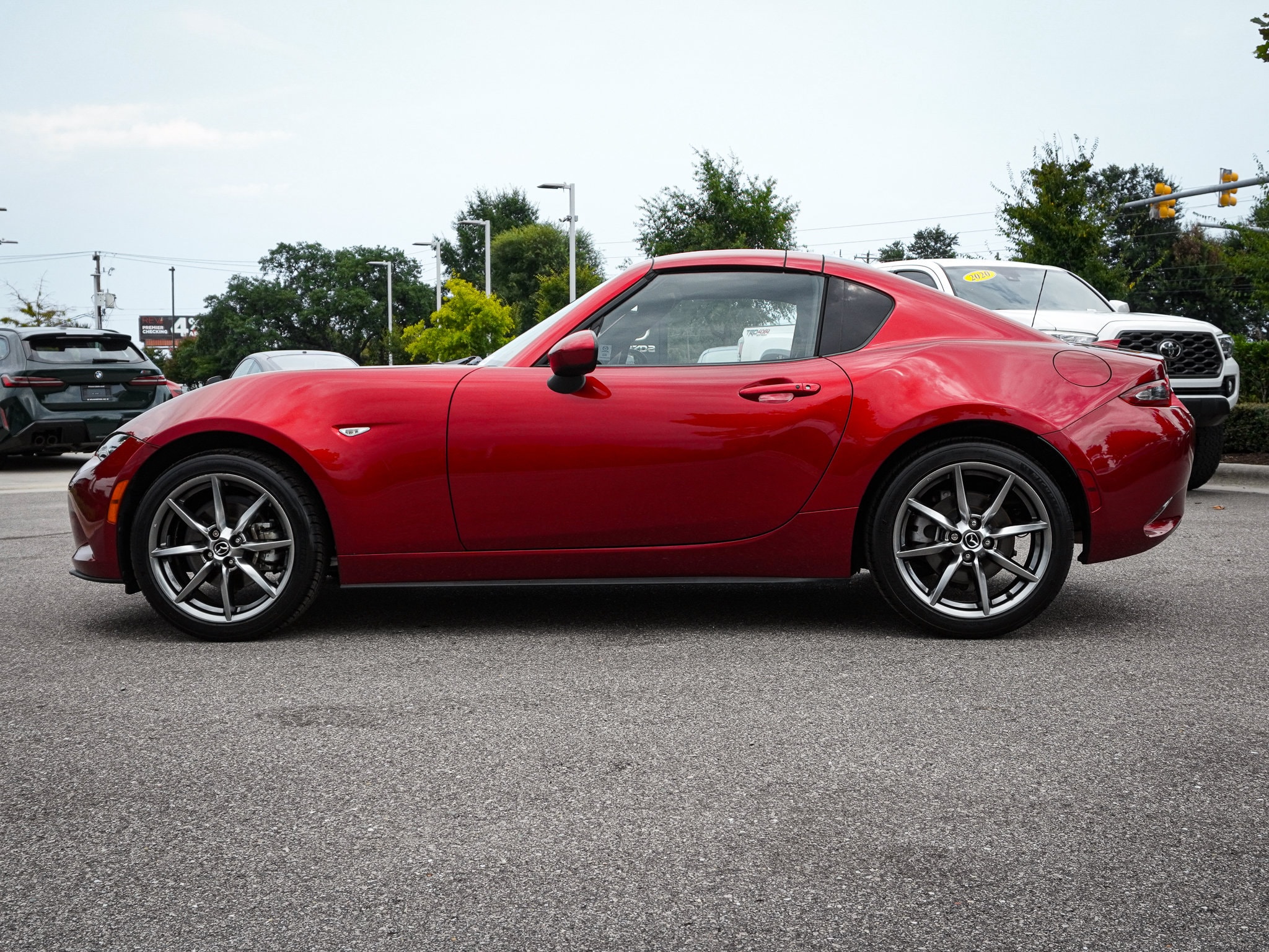 Mazda MX-5 Miata RF Grand Touring
