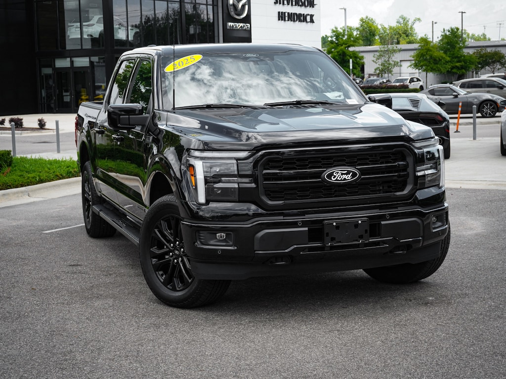 Used 2025 Ford F-150 LARIAT Pickup