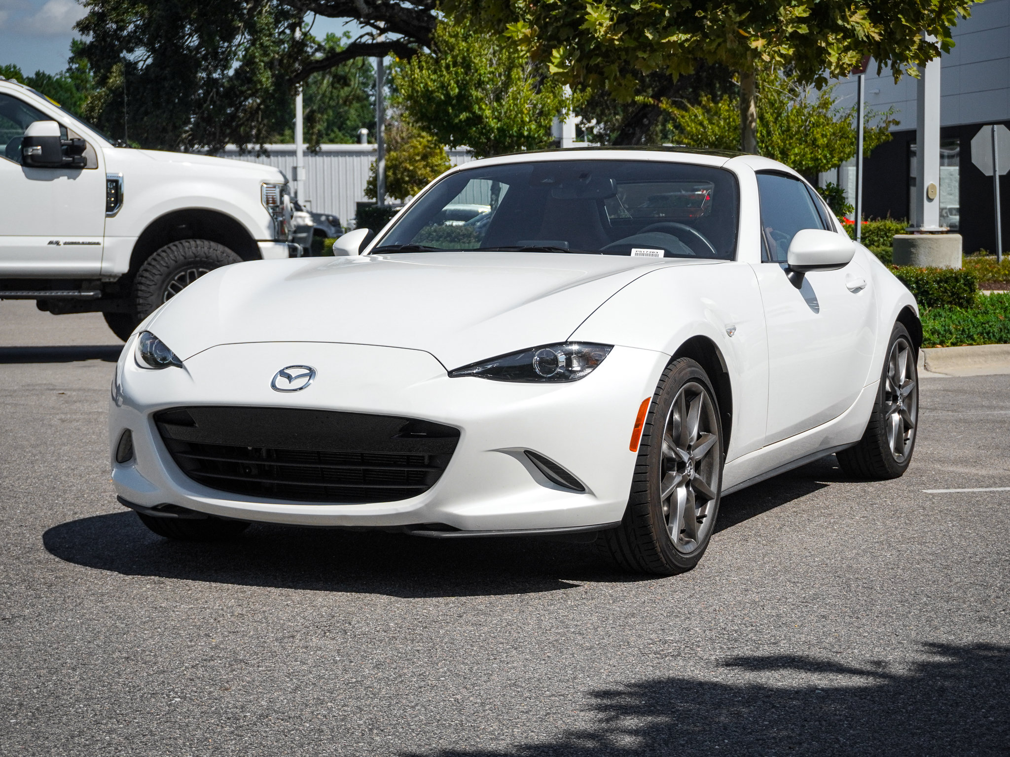 Mazda MX-5 Miata RF Grand Touring