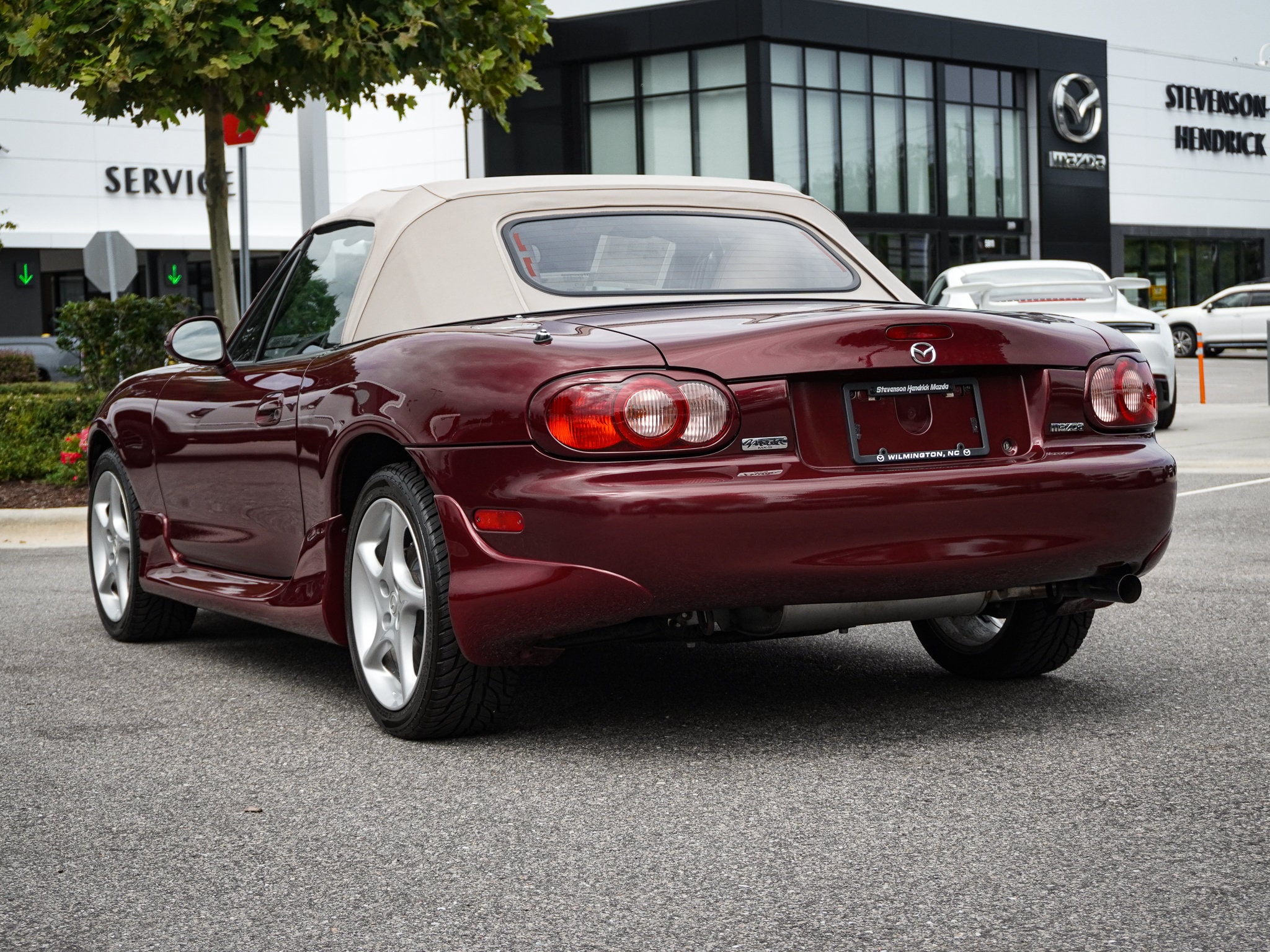 Mazda MX-5 Miata LS